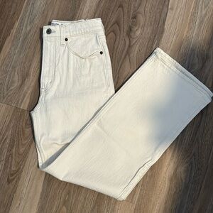 Abercrombie relaxed jean